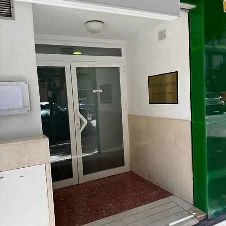 Just Hostel Capsules Alicante Eksteriør billede